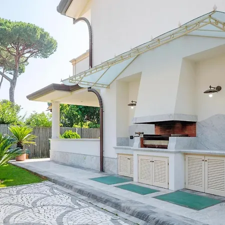 Villa Sul Mare Forte dei Marmi